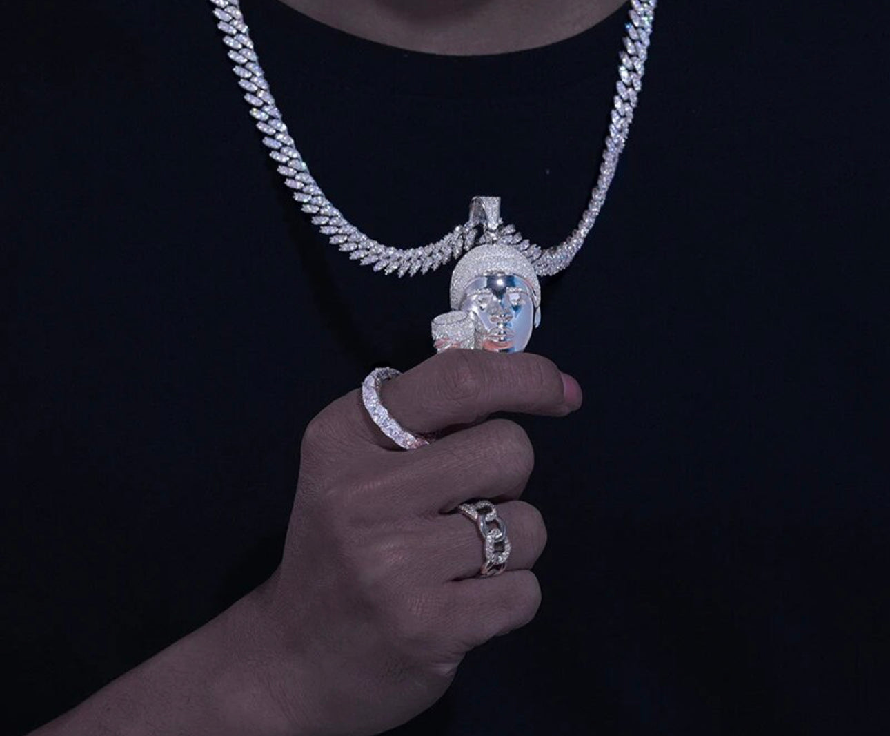 VVS Moissanite Head with cup Pendant 925 Silver