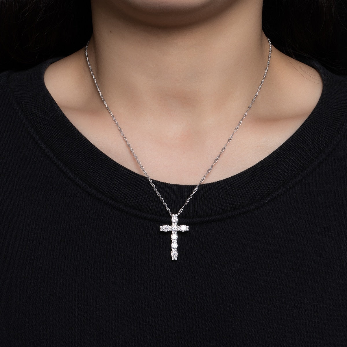4MM 2.1 Carat D Color Moissanite Diamond Cross Pendant Necklace 925 Sterling Silver